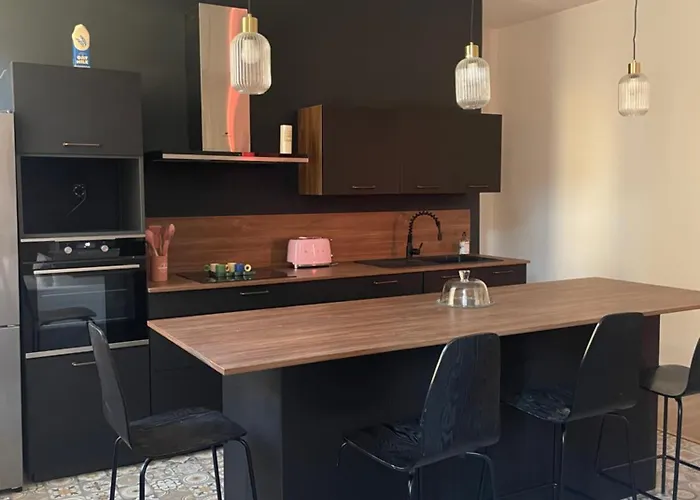 Superbe 2 Plein Centre Apartment *